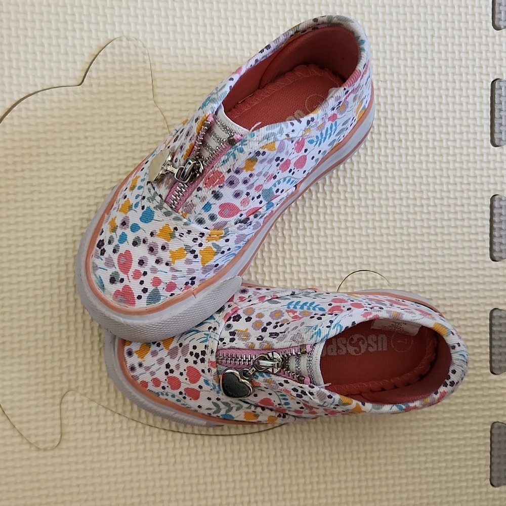 Toddler sneakers floral with zipper, sz 7